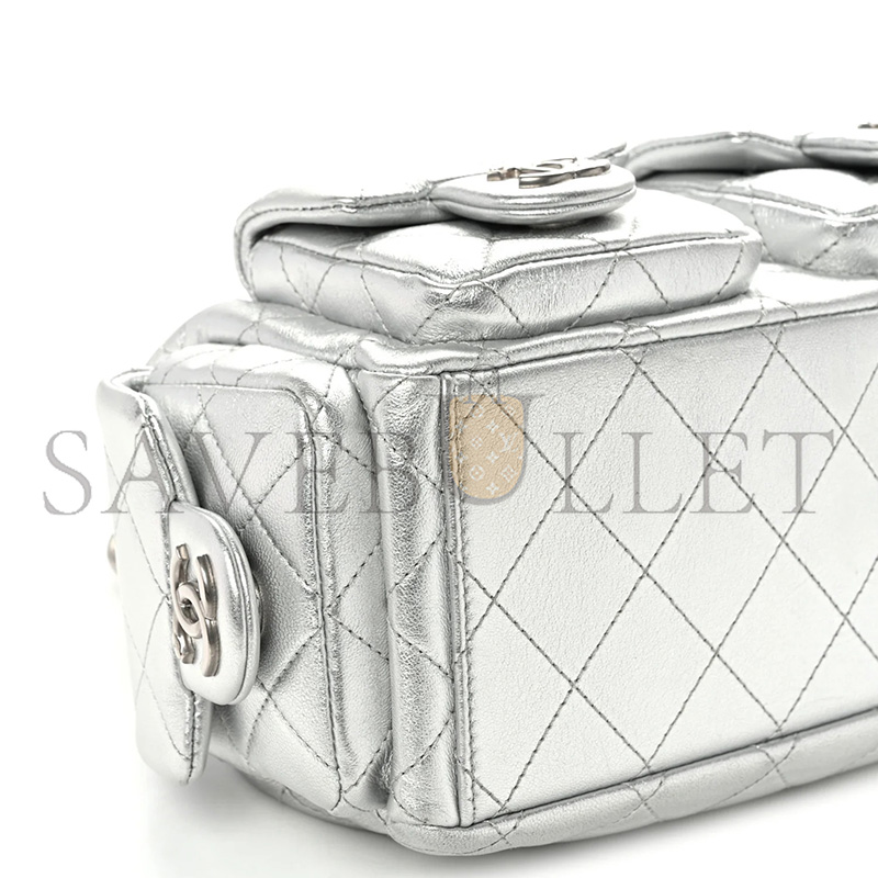 Ch**el MASTER METALLIC LAMBSKIN QUILTED TRENDY POCKETS HOBO SILVER (35*27*18cm)